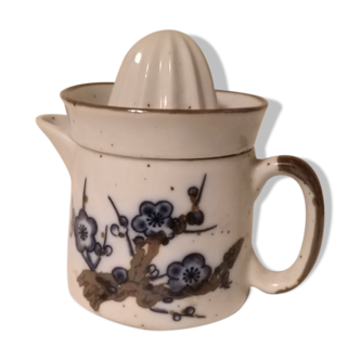 Ceramic citrus press