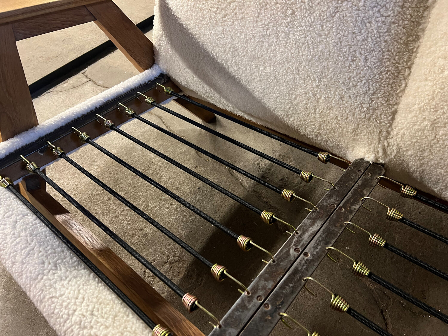 Canape SK 640 Design de Pierre Guariche Steiner année 1950