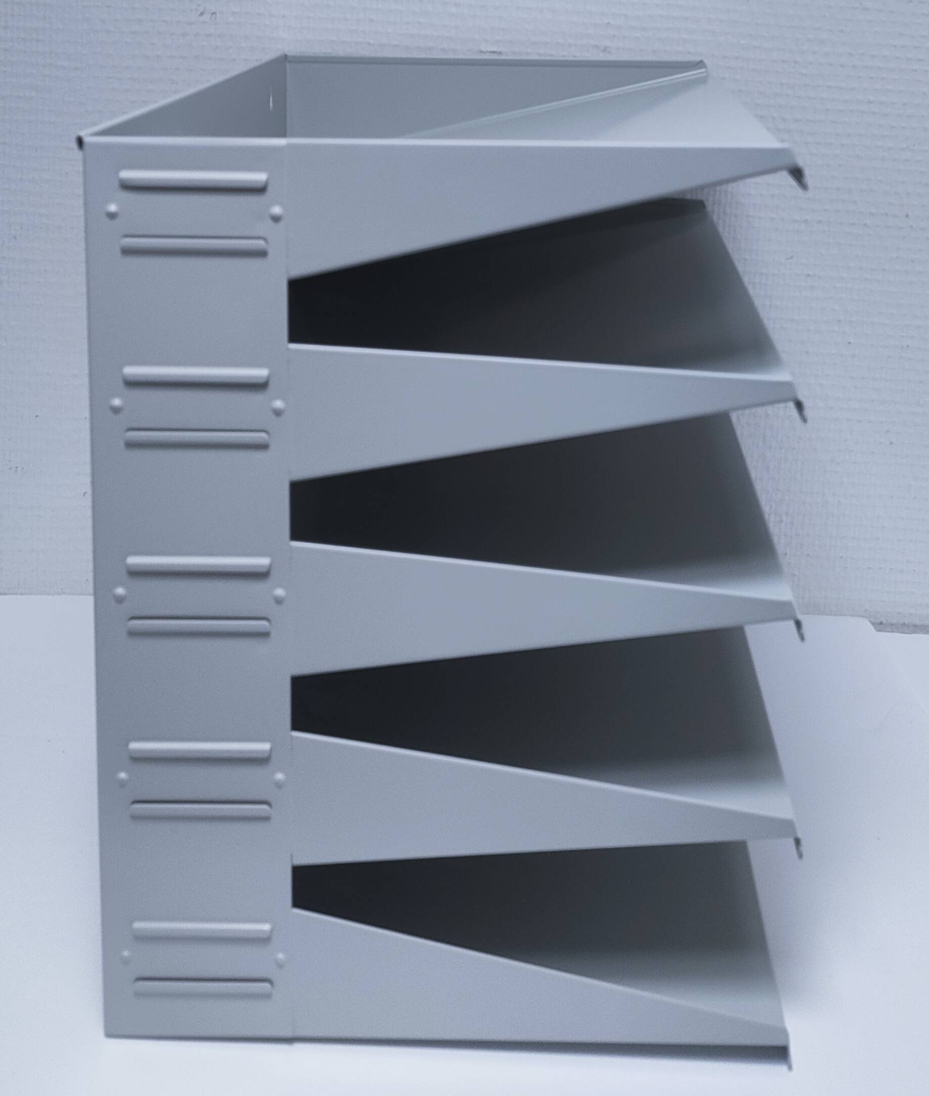 Industrial lacquered metal shelf, 1990s design