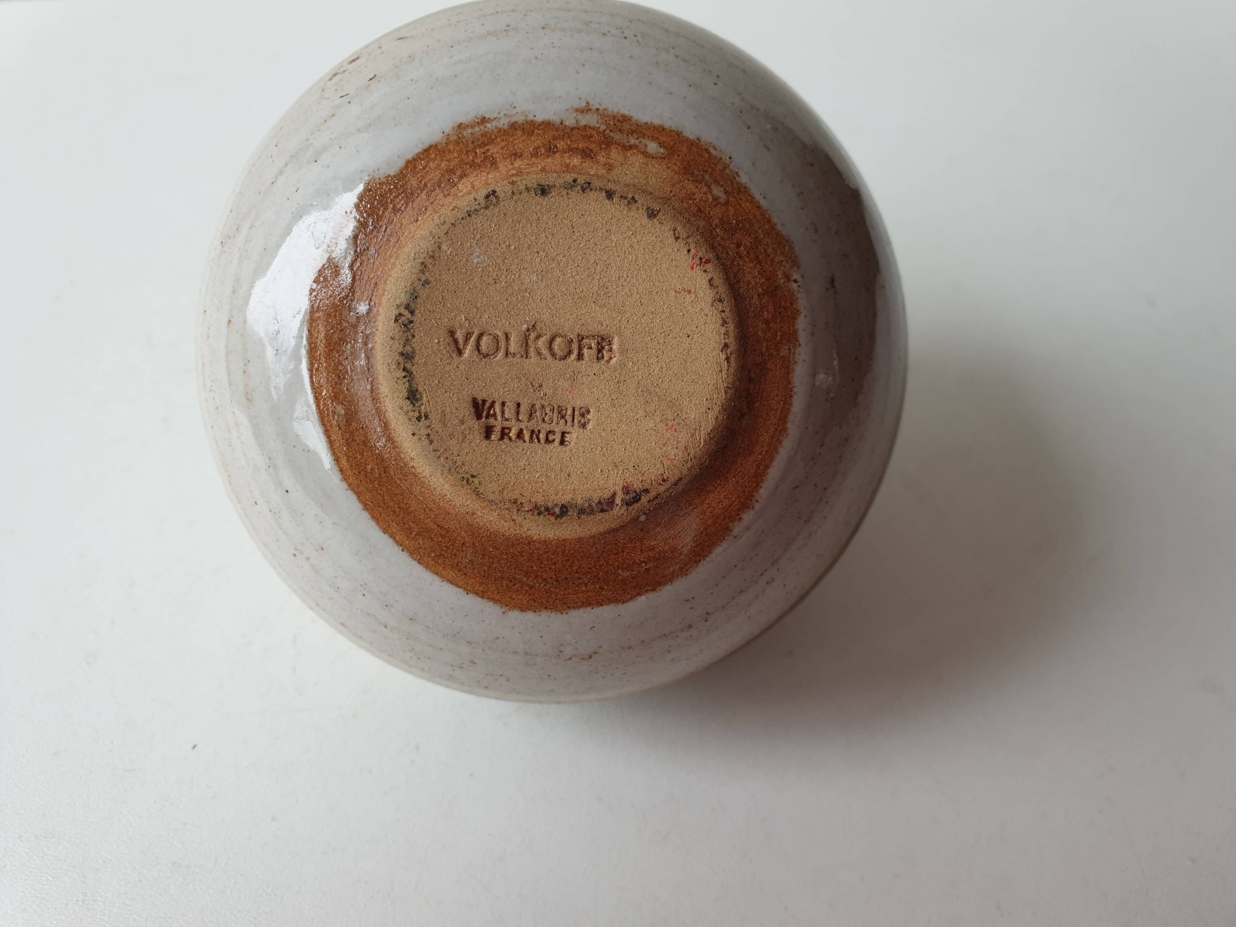 Single-flower vase signed Voldemar Volkoff Vallauris