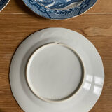 Blue Willow dessert plate service