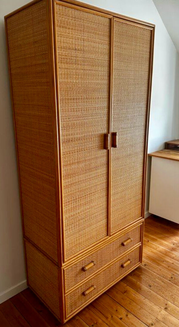Armoire vintage en bois et cannage rotin (années 70)