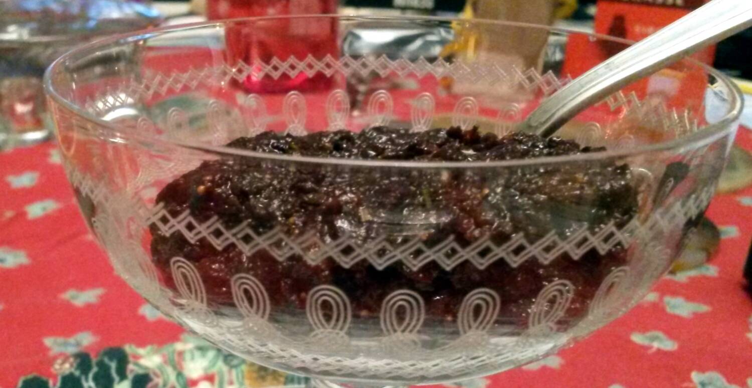 8 Antique Engraved Crystal Champagne Glasses 250517