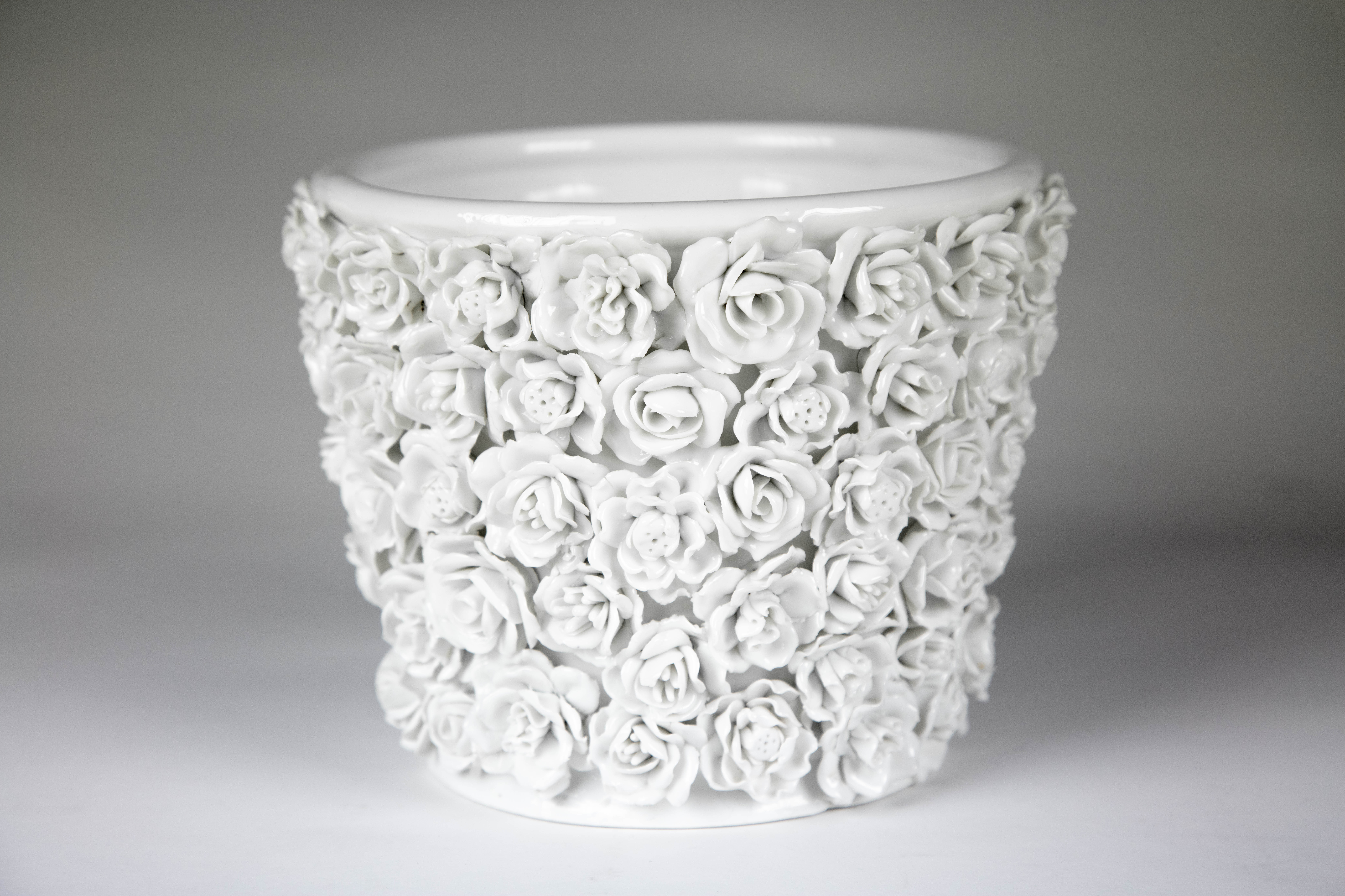 White earthenware pot cover "coco camellias" style 100 unique flowers