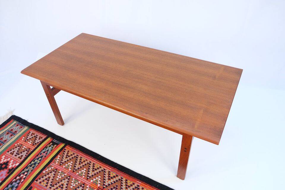 Table basse vintage Wikkelsø Eilersen teck années 60 70