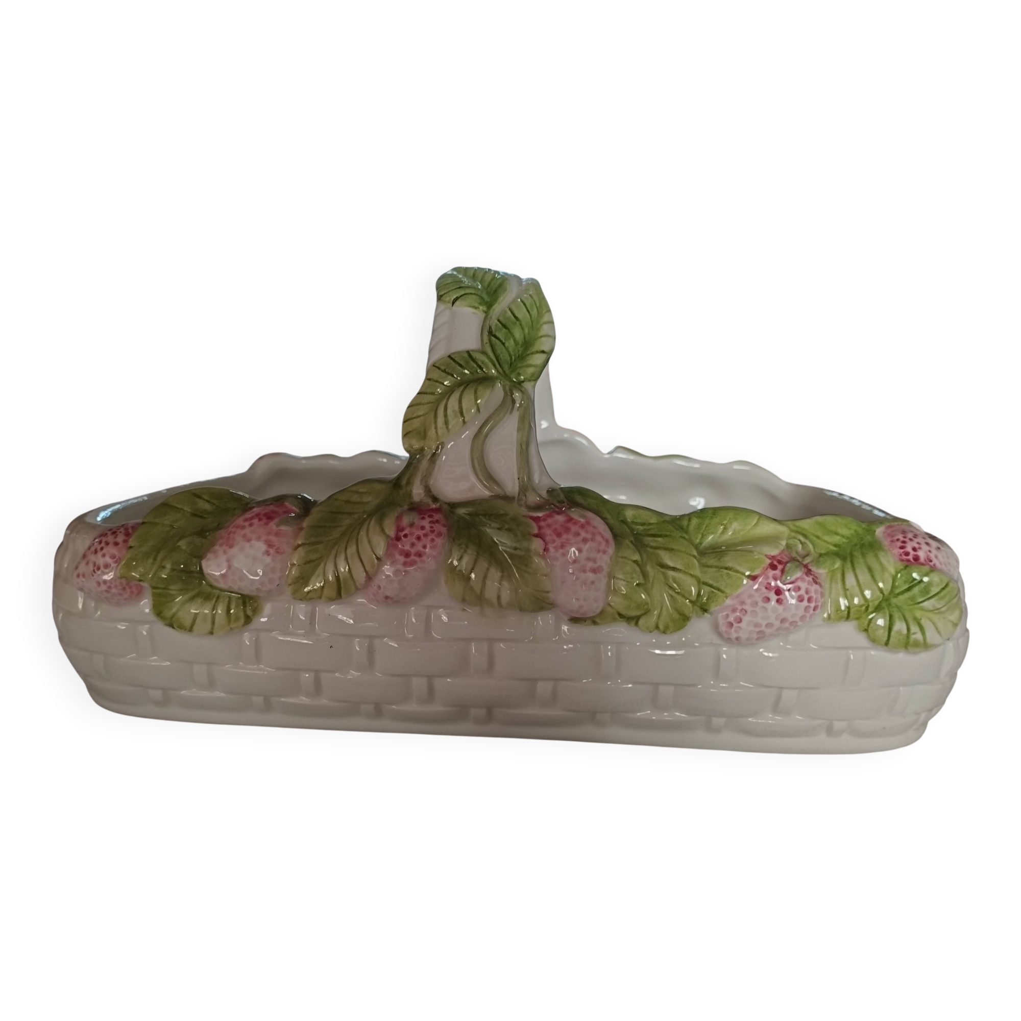 Barbotine fruit basket