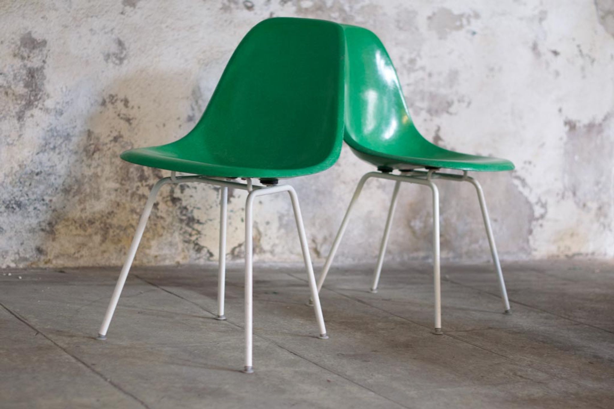 12 Vintage DSX Chairs Fiberglass Charles and Ray Eames / Herman Miller 1960'