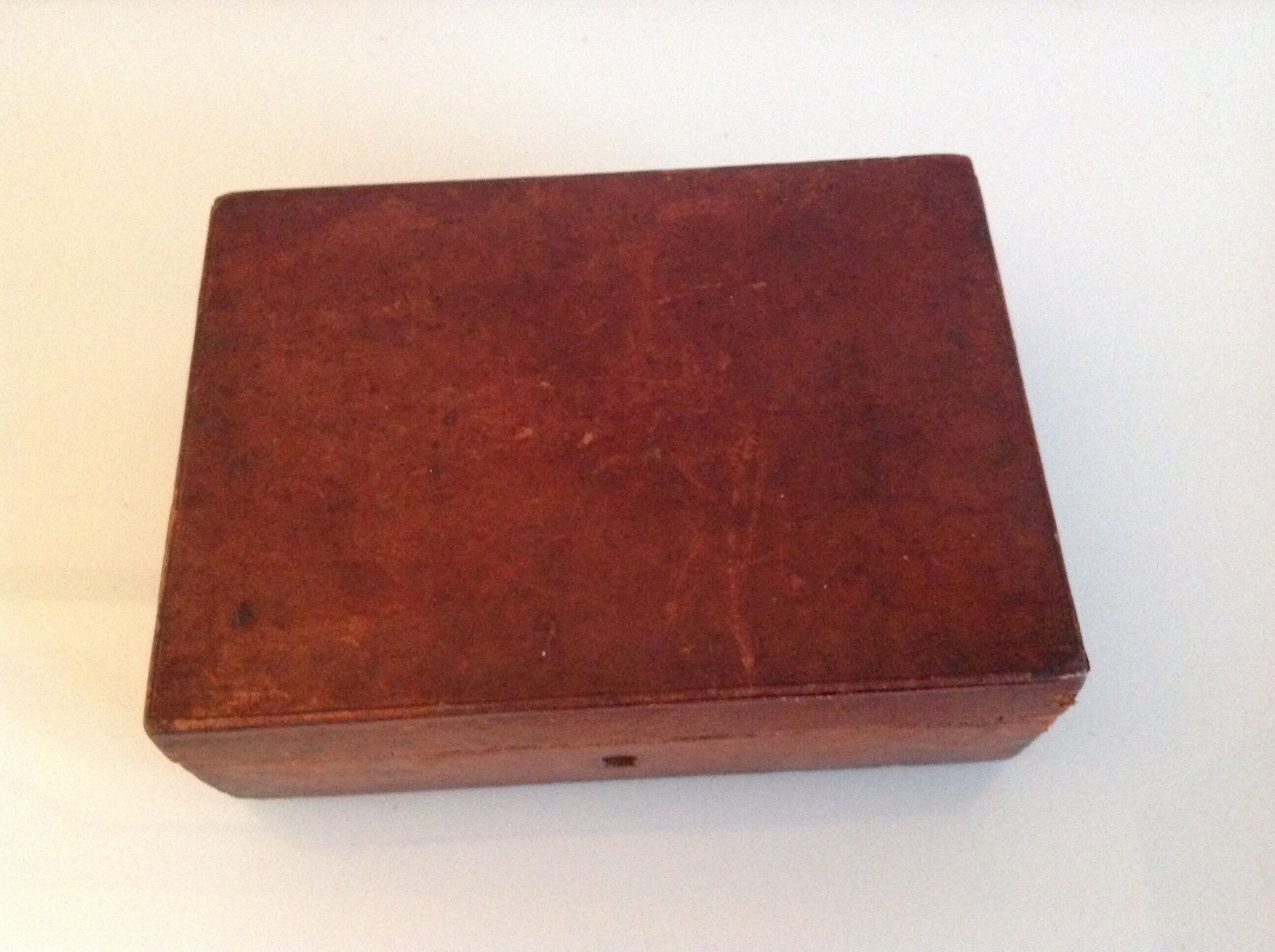 Brown / vintage leather box 40s-50s