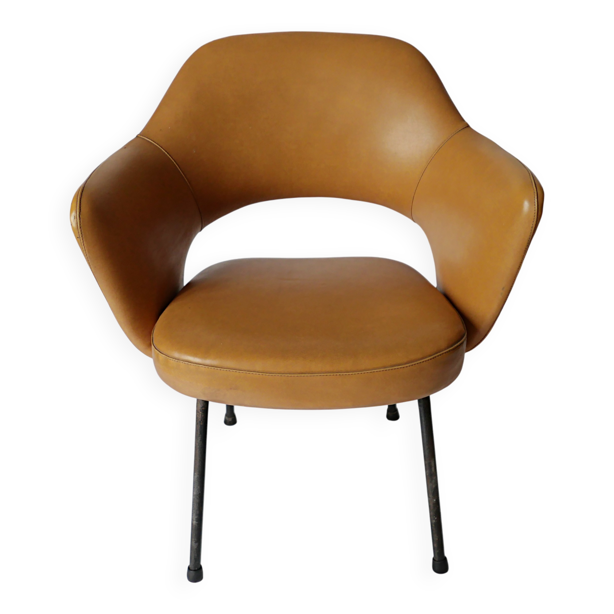Conference chair Eero Saarinen Knoll 1960