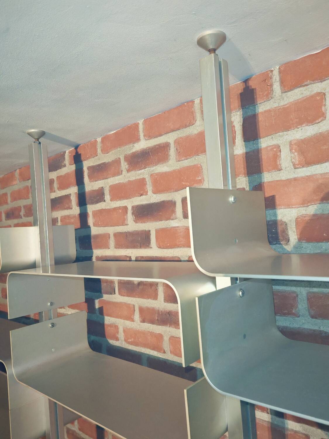 Roche Bobois library