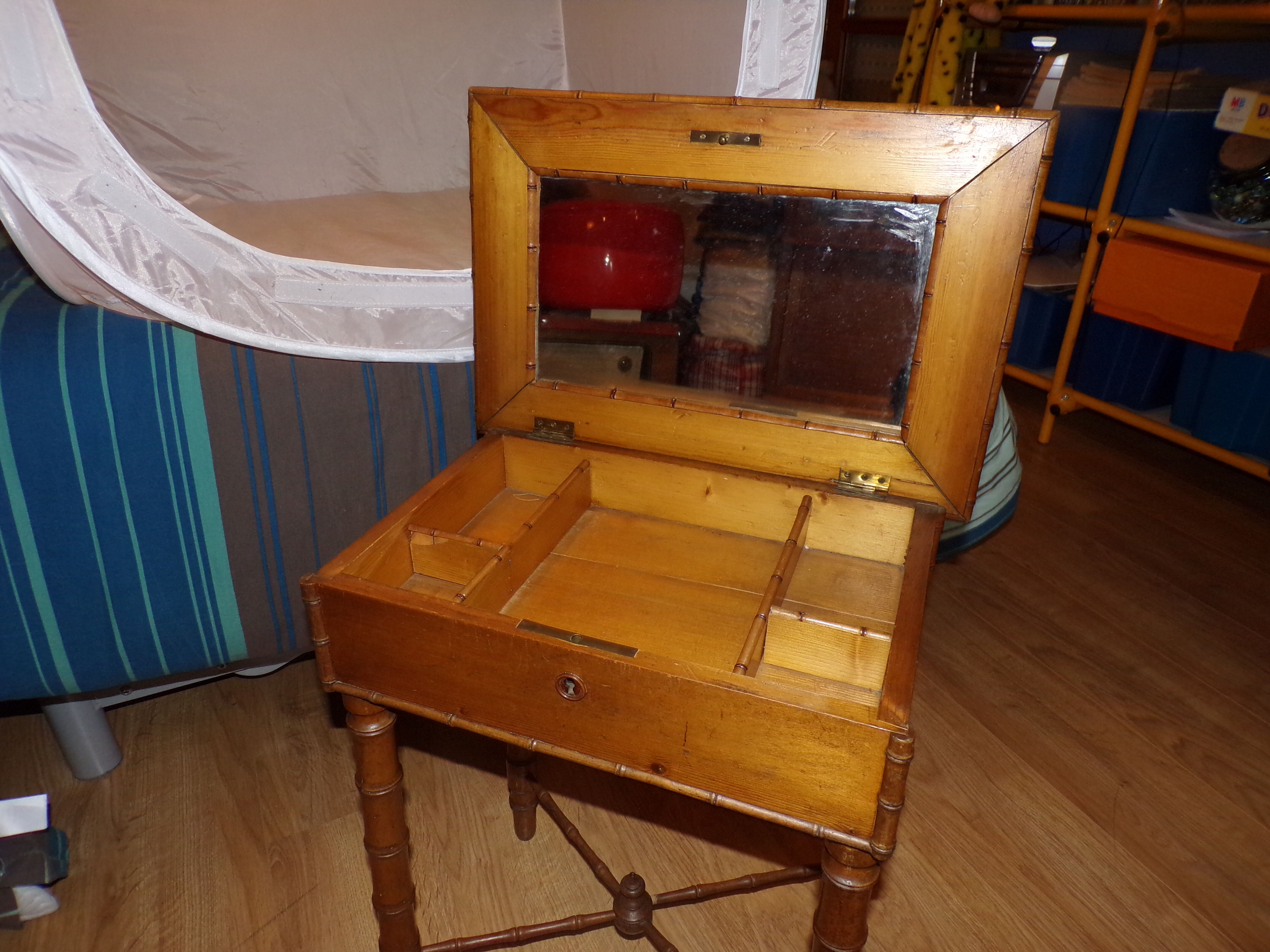 Small sewing furniture 1930