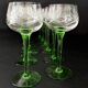 12 Verres à vin blanc en cristal taillé