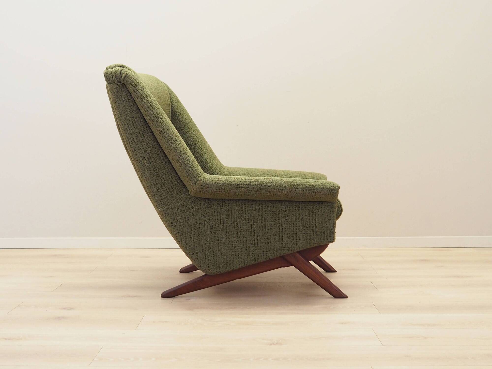 Fauteuil vert, design danois, années 1970, fabrication : Horsens Møbelfabrik