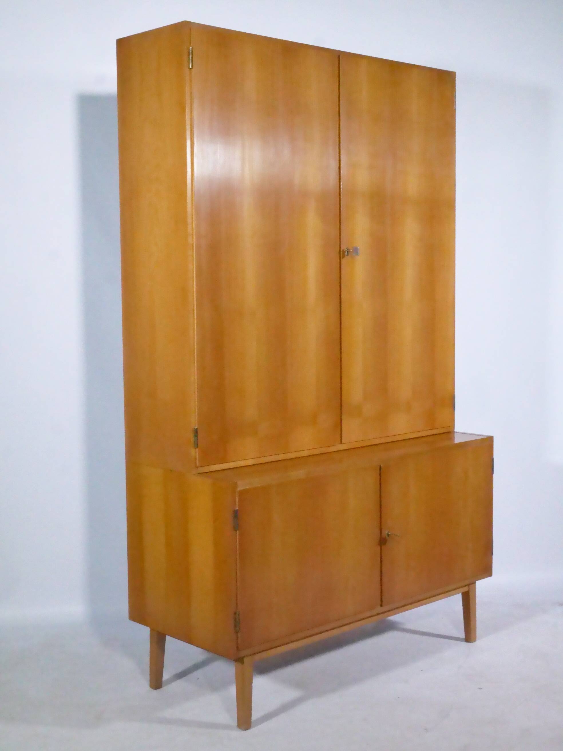 Buffet design Mid-Century en merisier, commode vintage, 1960