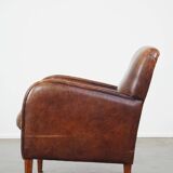 Sheep leather armchair with character