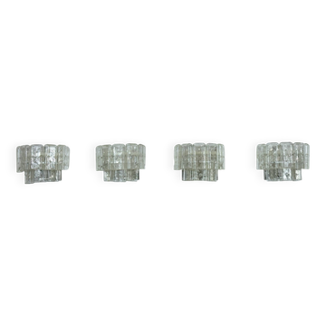 Suite de quatre appliques en verre de Murano transparent, style Vistosi, Italie, années 1970