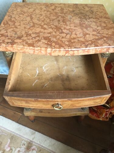 Table de chevet ancienne avec marbre