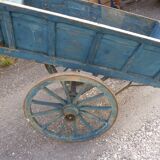 Charrette ancienne patine bleue
