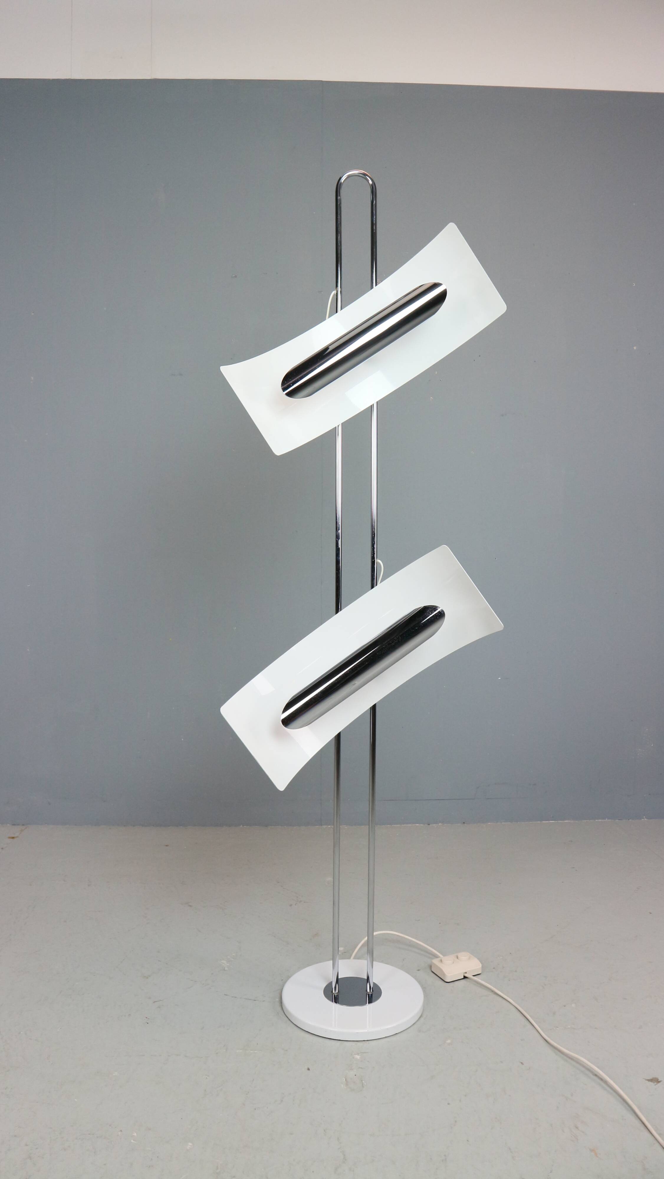 Vintage floor lamp by Goffredo Reggiani Italy 1960