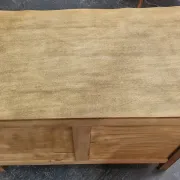 Wooden chest of drawers