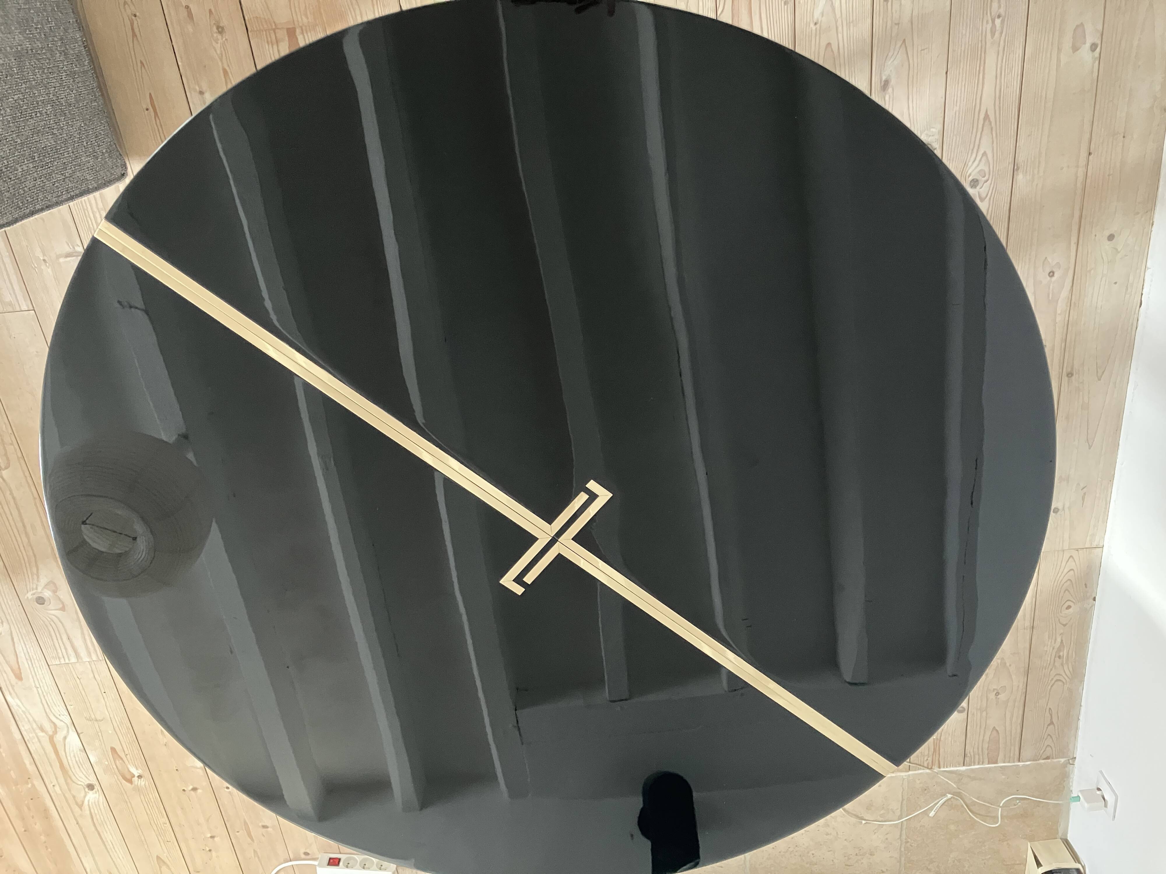Table de salle à manger des années 1970 laquée  noire