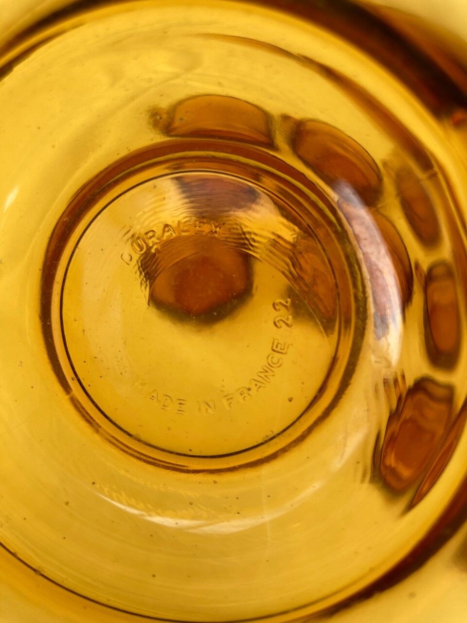 8 cup Duralex amber-coloured coffee cup set