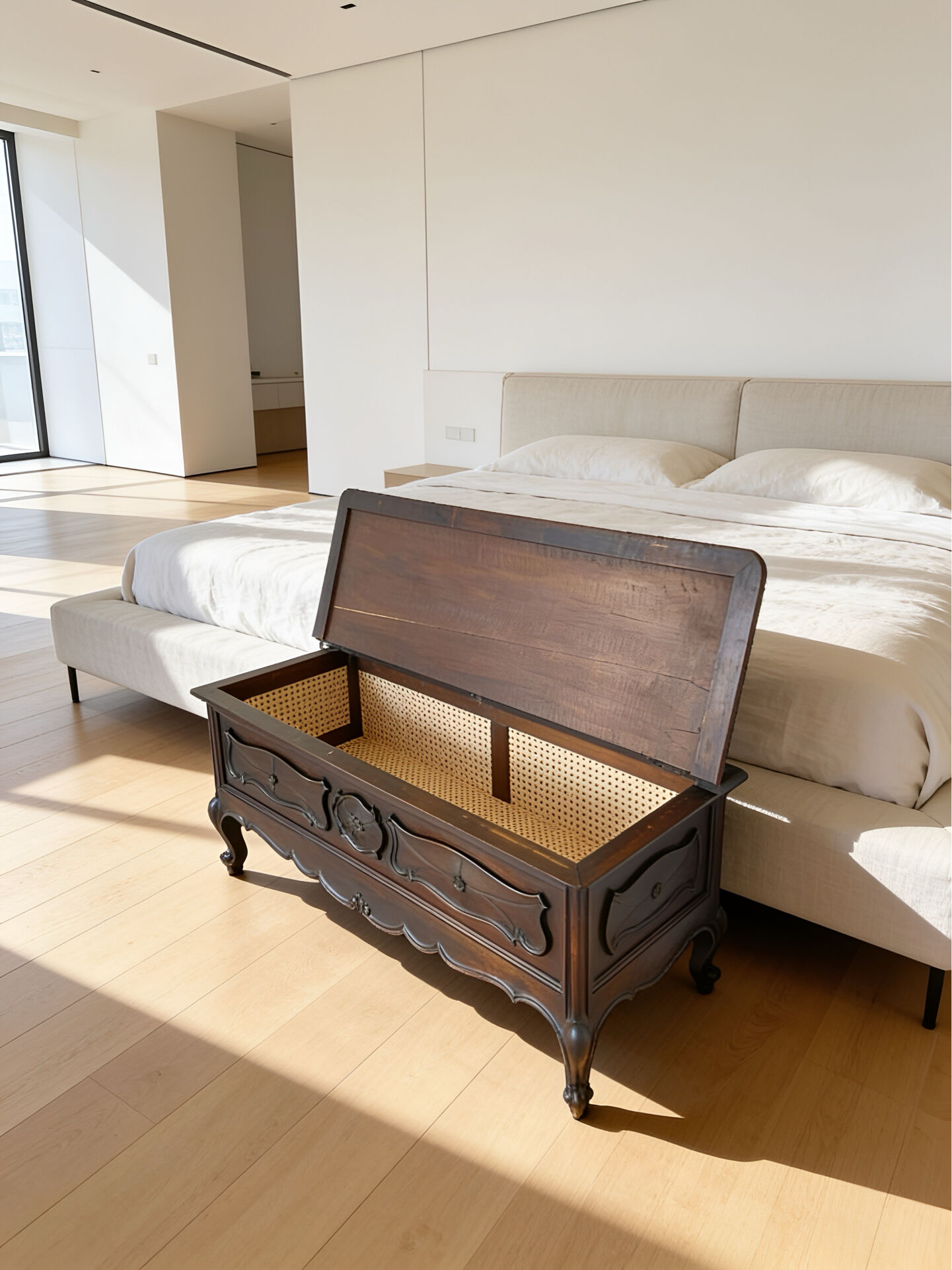 Old Italian provincial chest/trunk