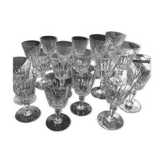 17 crystal glasses of arques model Versailles