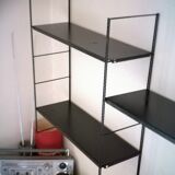 String shelf from the 1960s