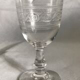 Lot 4 antique liquor glasses engraved with crystal blown