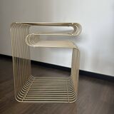 AYTM curva design metal magazine rack