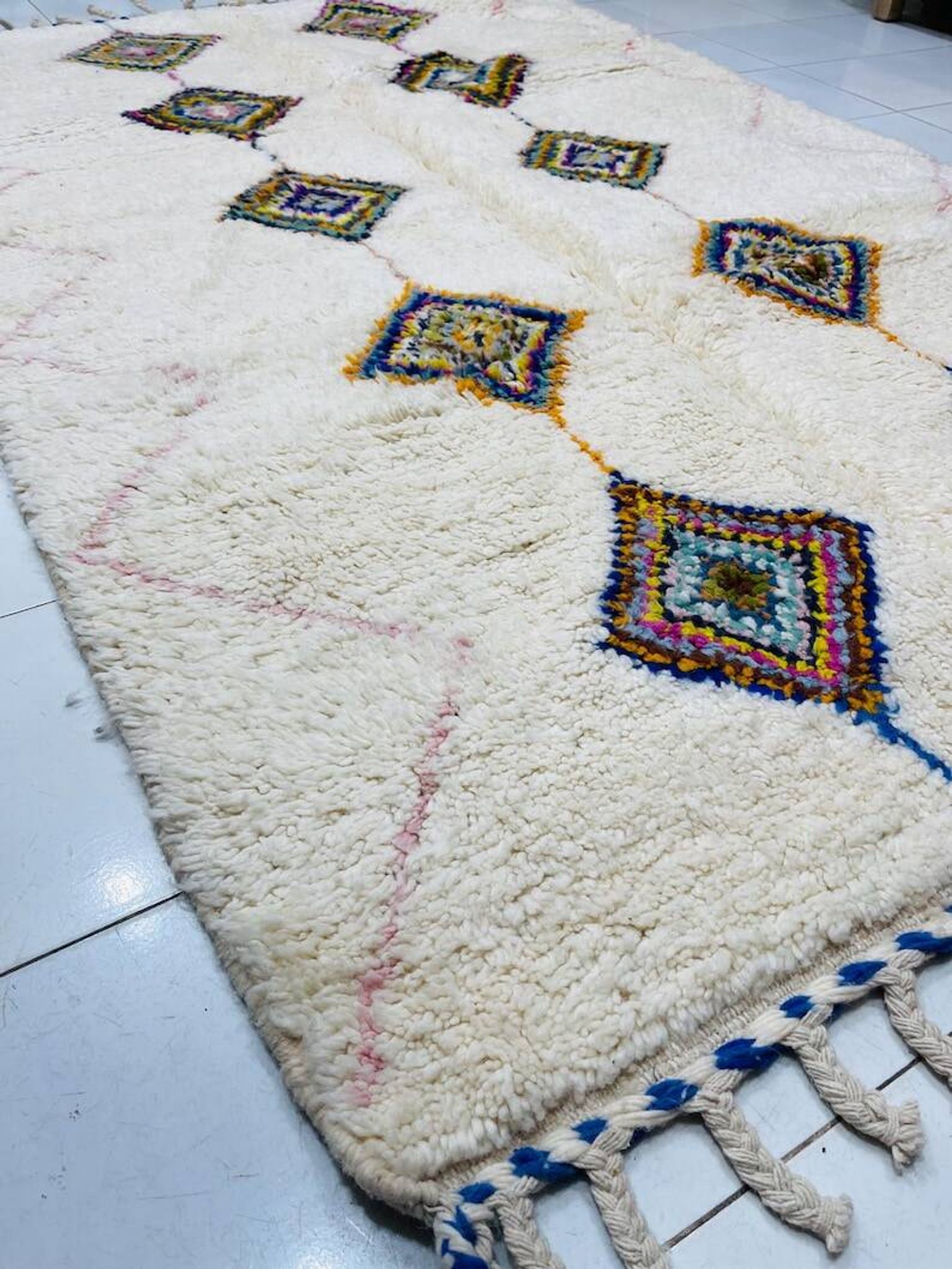 Tapis marocain en laine naturelle 250cmx150cm