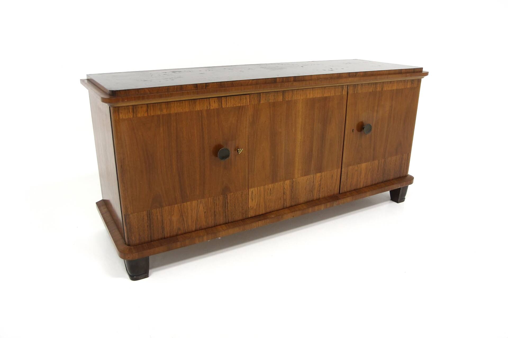 Scandinavian enfilade in walnut, Swedish modern, Sweden, 1930.
