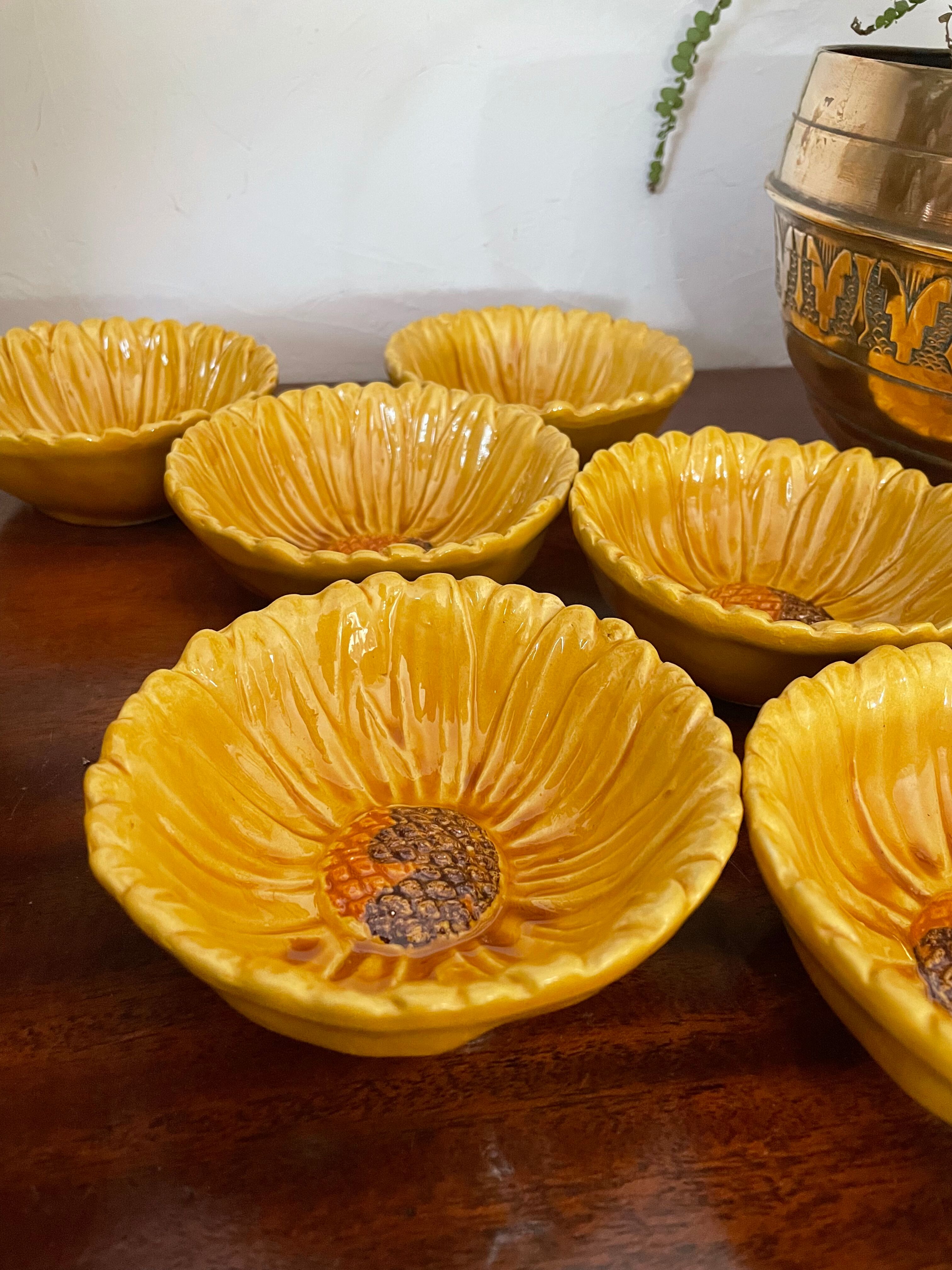 Vintage slurry bowl and cups