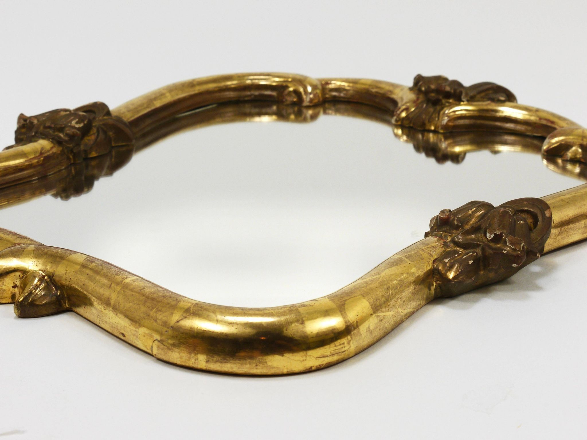Max Welz Vienna Art Nouveau Hand-Carved Gilded Wood Wall Mirror, Austria, 1930s