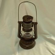 Meva N 864 oil storm lamp in aluminum dimension: height -25cm- diameter -13cm-