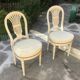Paire de chaises à dossier « lyre » de style Louis XVI