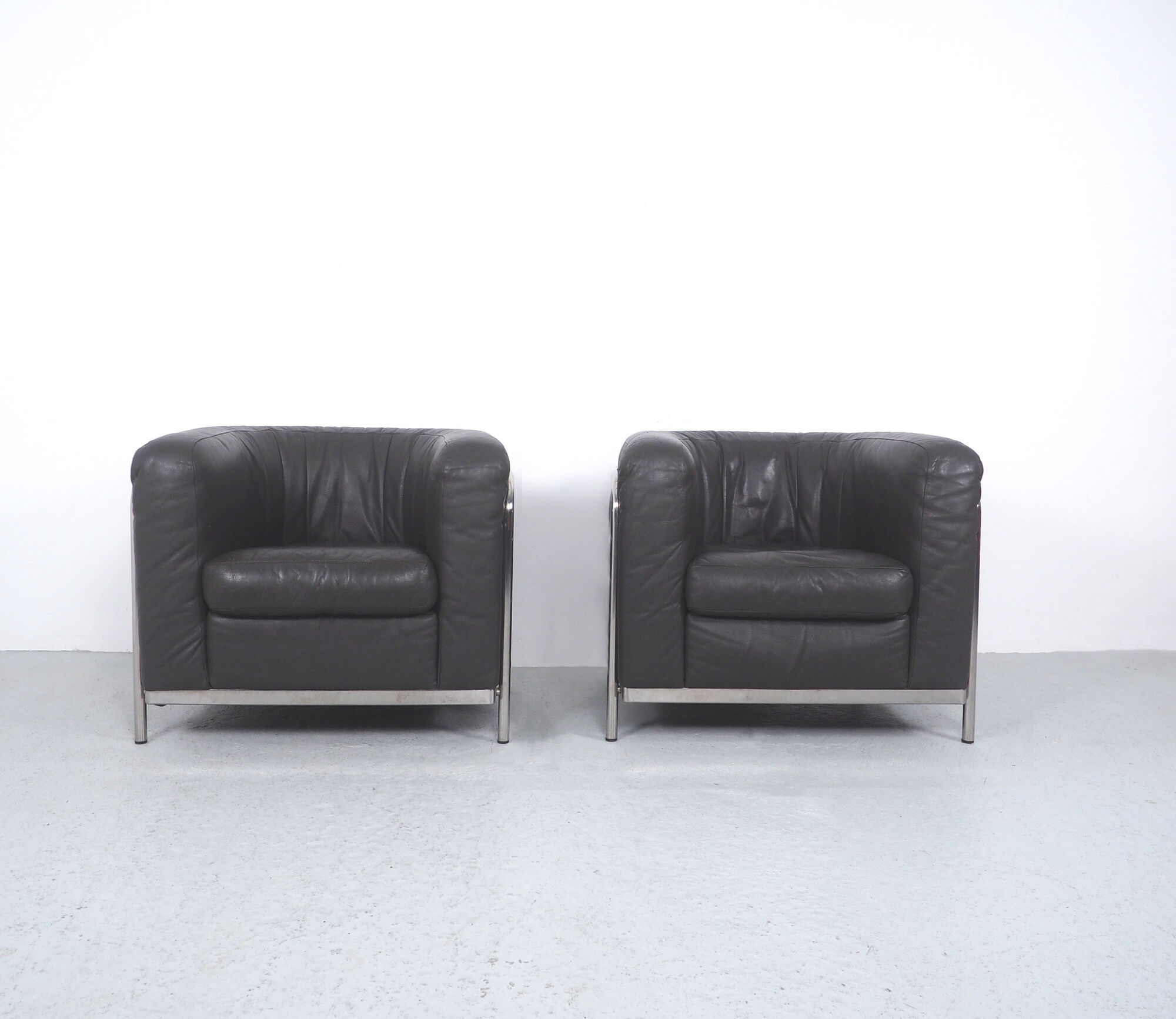 Italian Leather Onda Armchairs from Zanotta, 1980