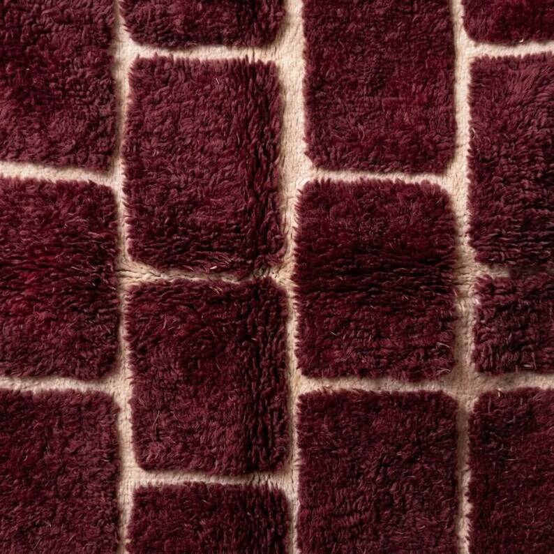 Traditional handmade pure wool Berber rug size 150/250 cm
