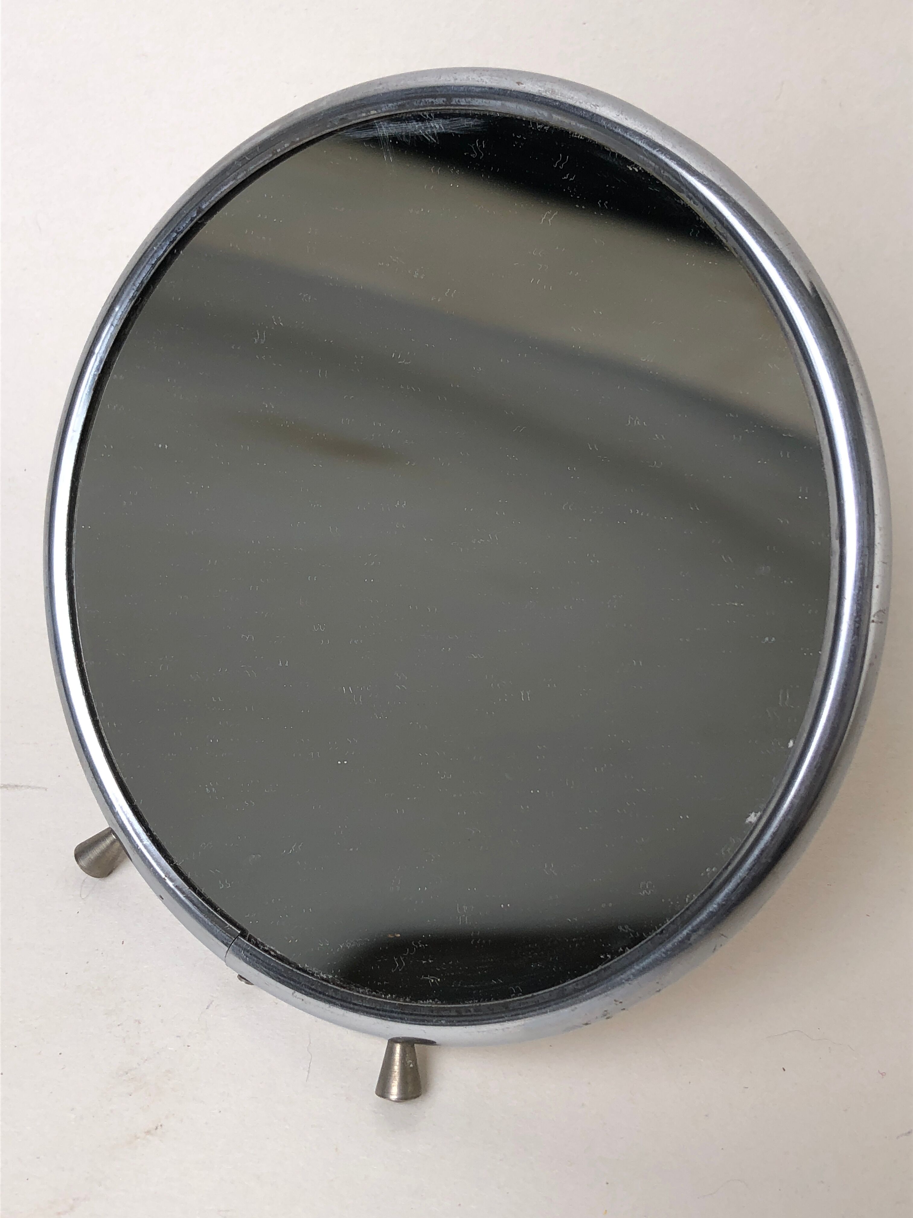 Barber magnifying mirror 18x18cm
