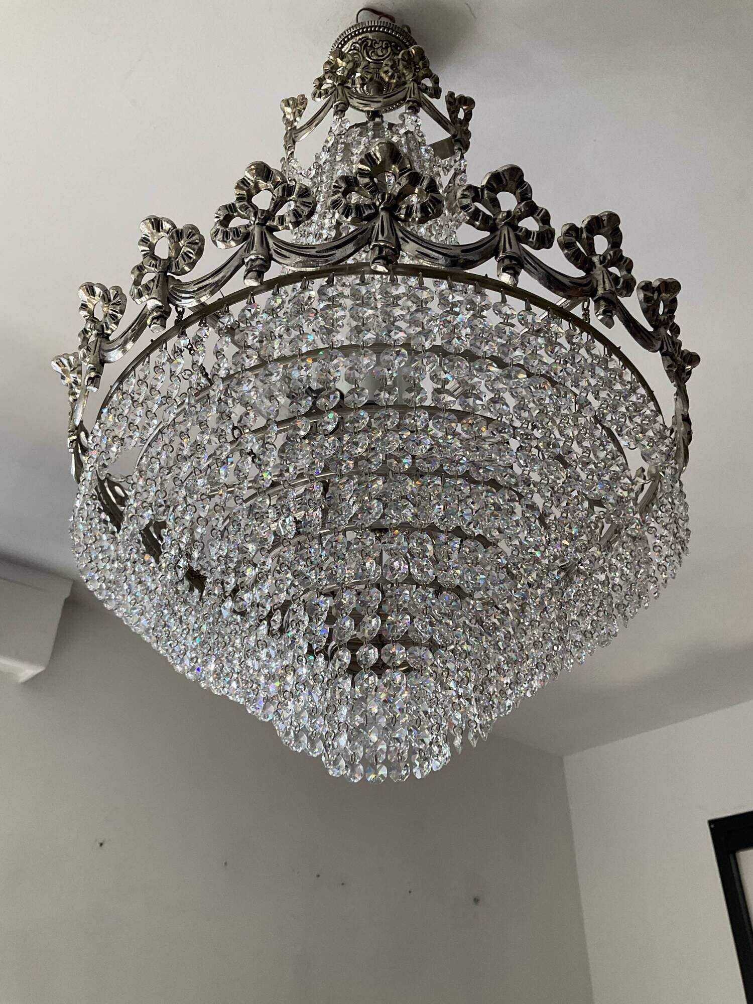 Hot air balloon chandelier in silver bronze and crystal tassels