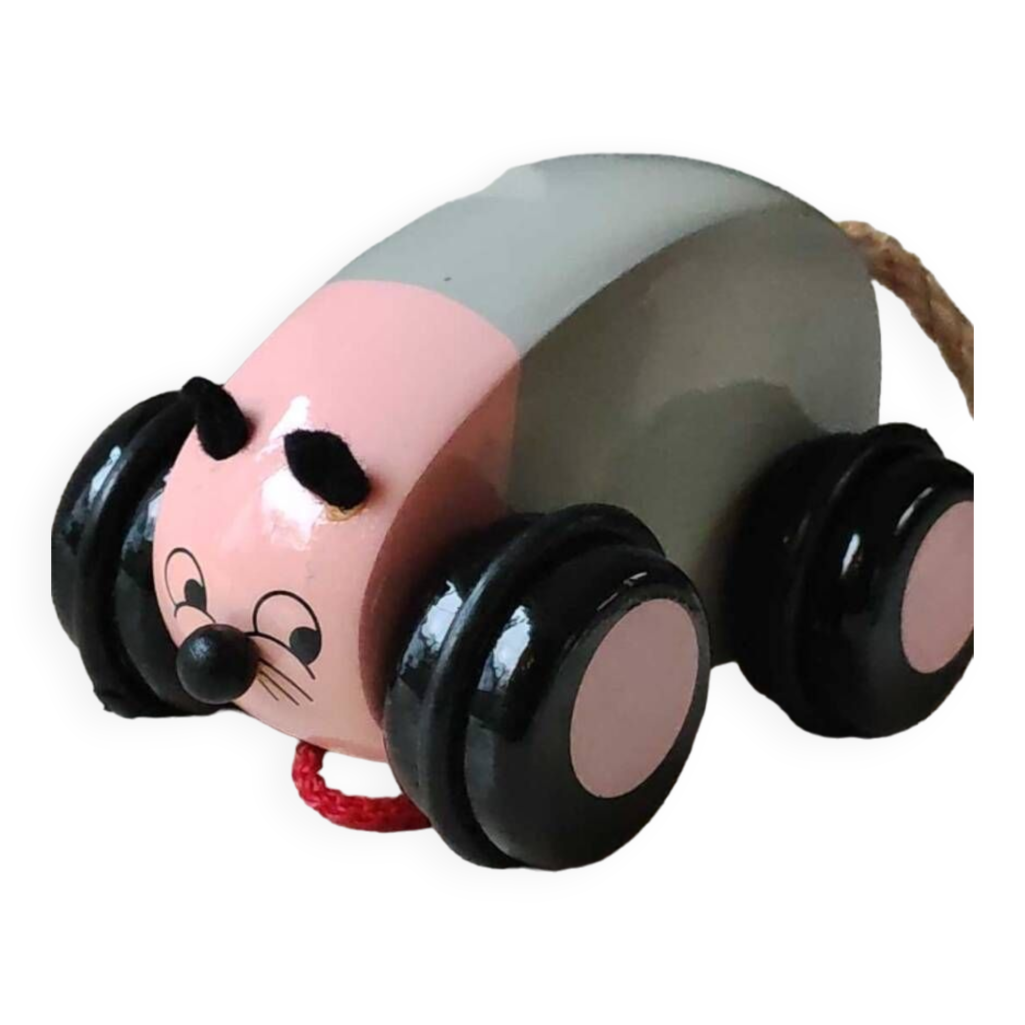 Wooden mouse-shaped toy to pull. The play tree. For 2 years. Made in France