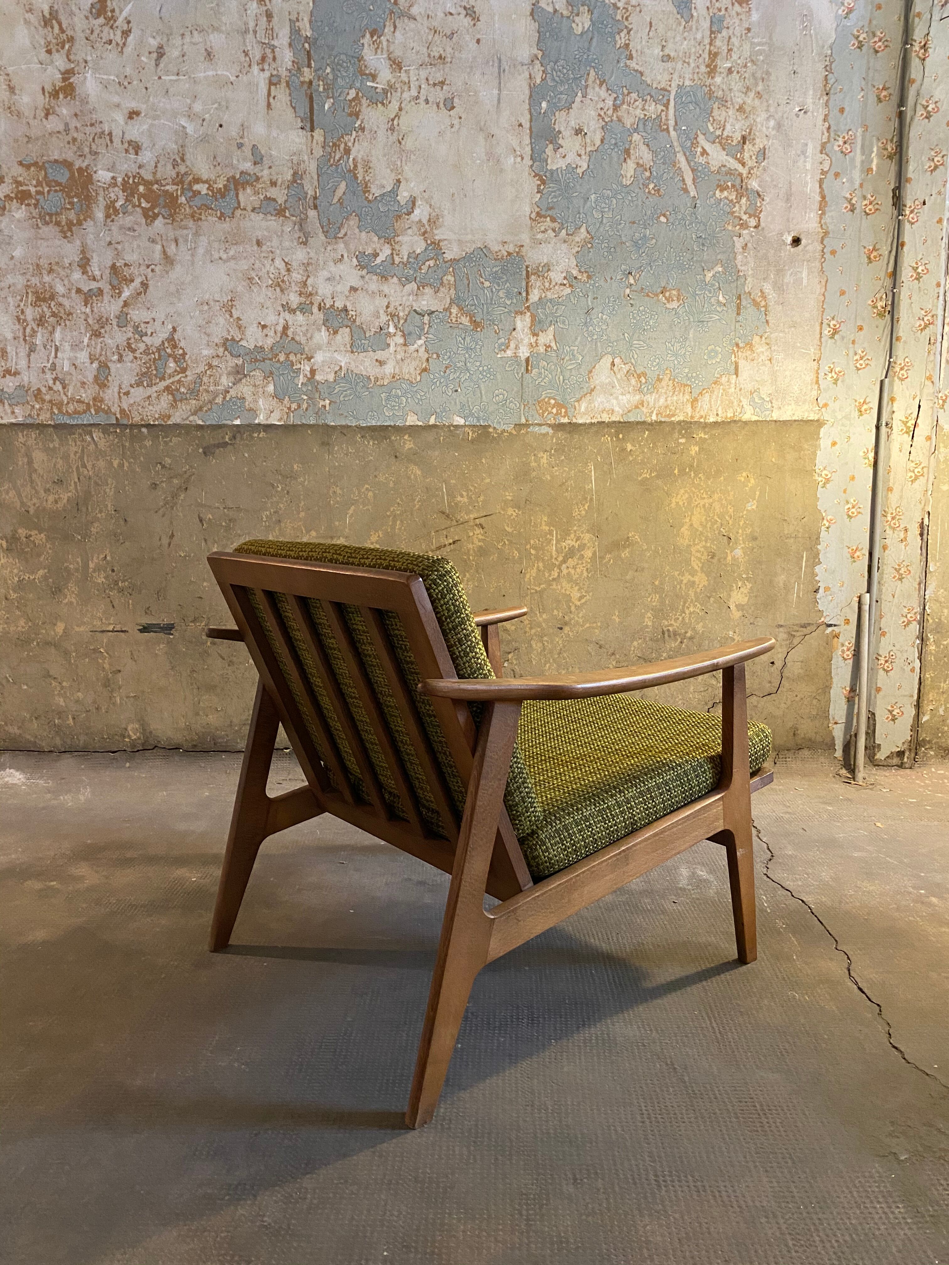 Scandinavian armchair 50
