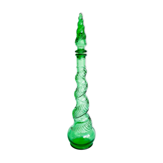 Large emerald green decanter model "snake skin" from the Italian collection "genius" of Empoli.