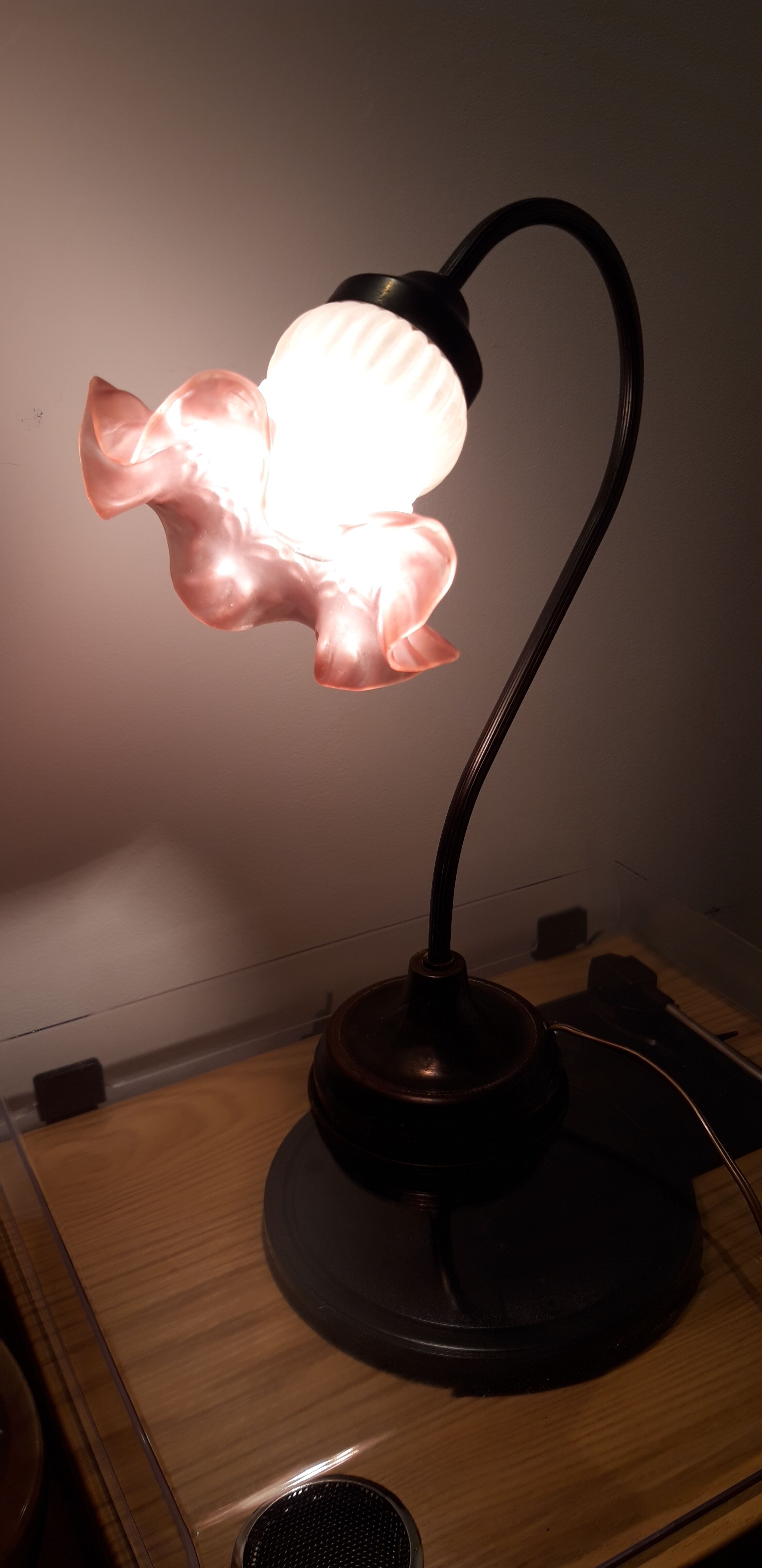 Art Deco sign collar lamp