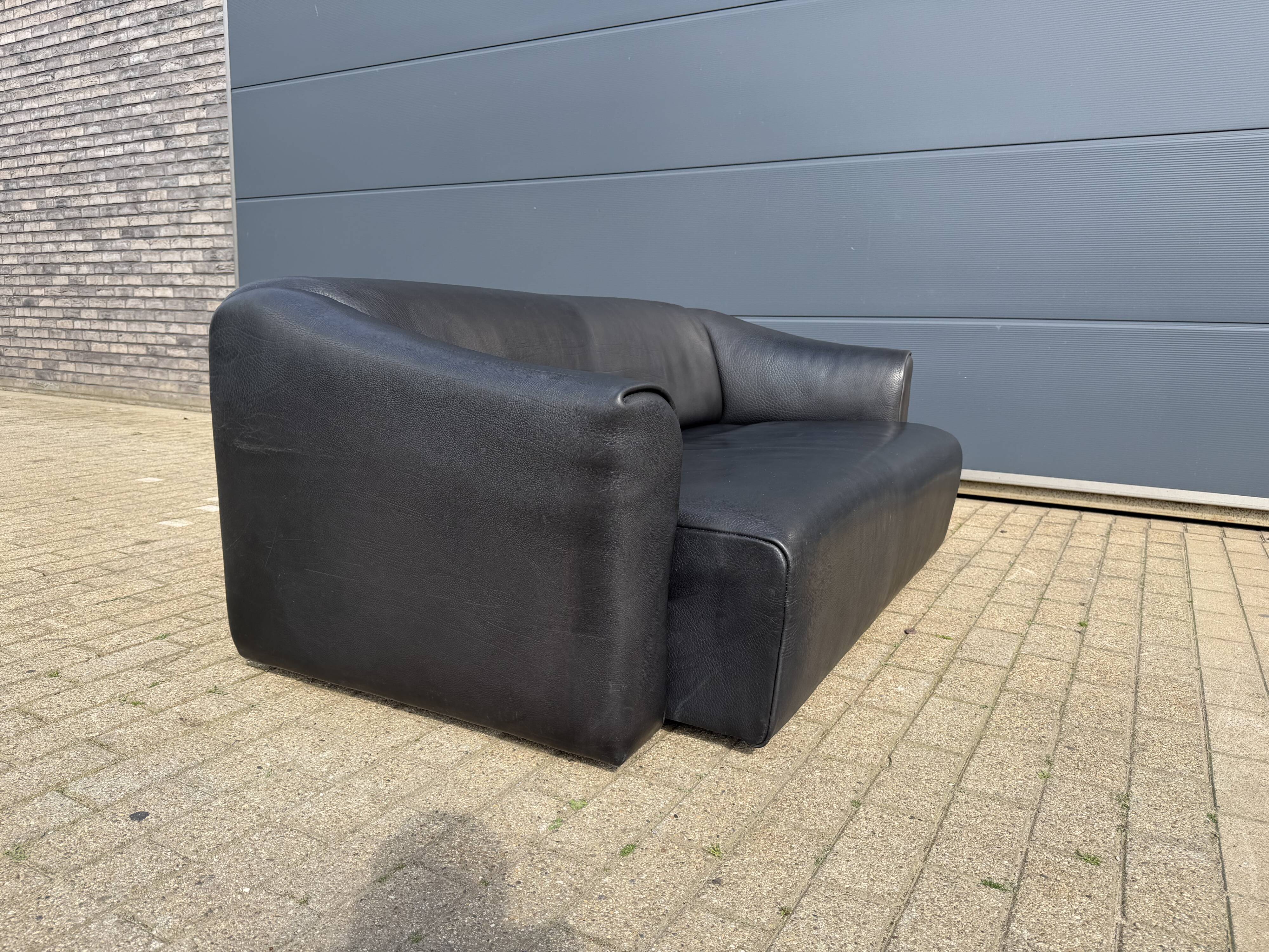 De Sede Ds47 3-seater in buffalo leather NECK 5 mm black leather