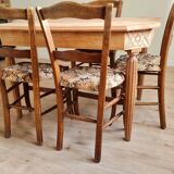 Art deco table - sanded raw wood - flower patterns