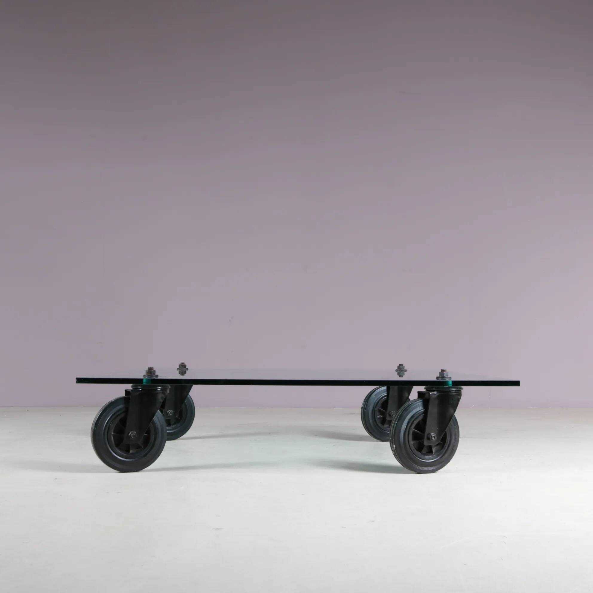 Coffee table "Table with Wheels" from the 1980s by Gae Aulenti for Fontana Arte, Italy.