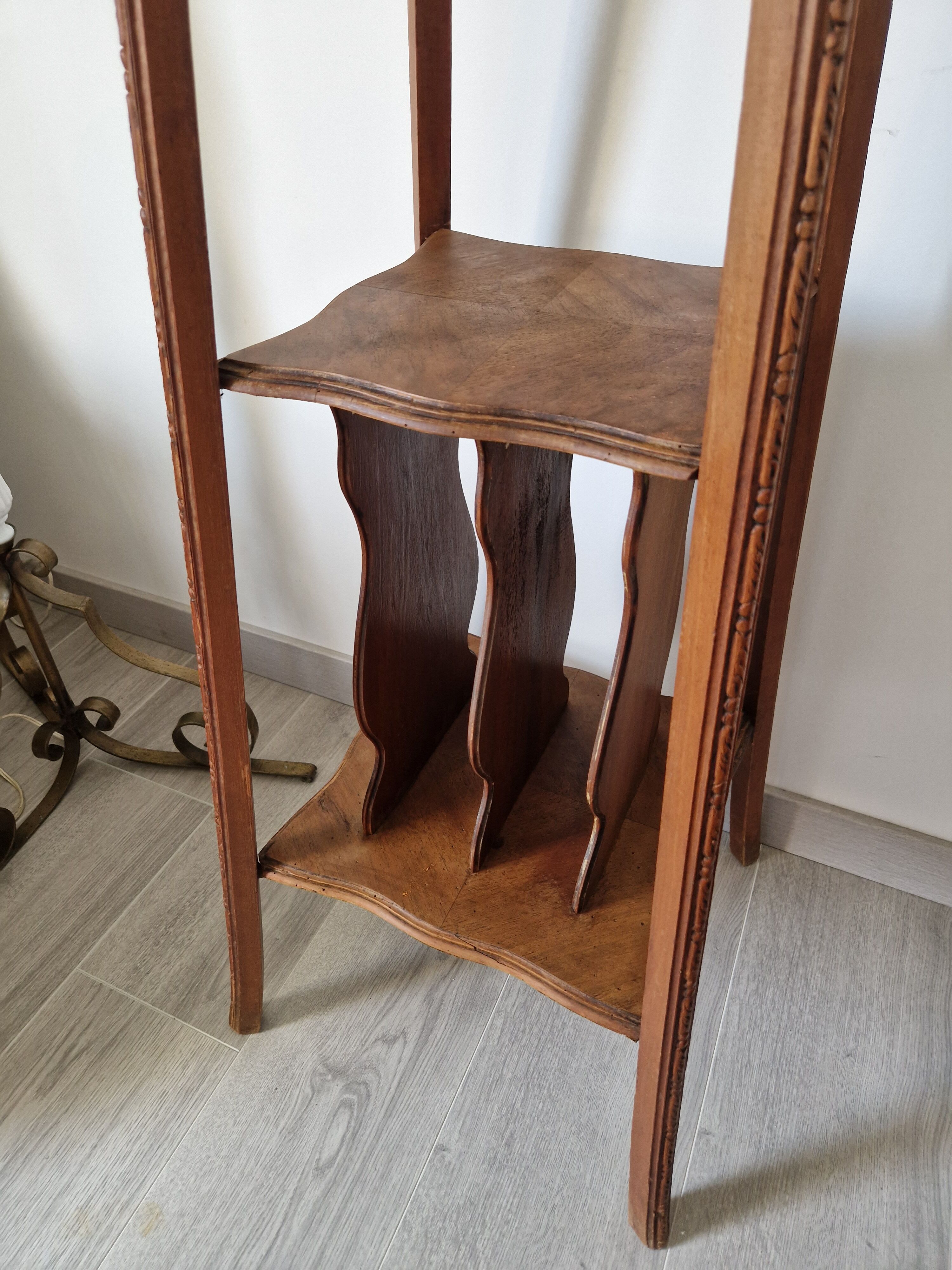 Art Deco harness in solid wood