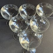 6 Coupes à champagne – Cristal taillé